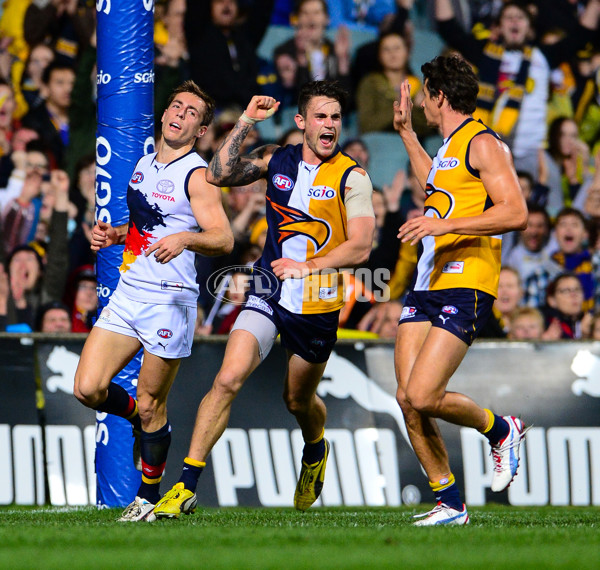 AFL 2013 Rd 23 - West Coast v Adelaide - 301566