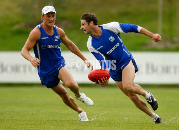 AFL 2011 Training - North Melbourne 120111 - 221421
