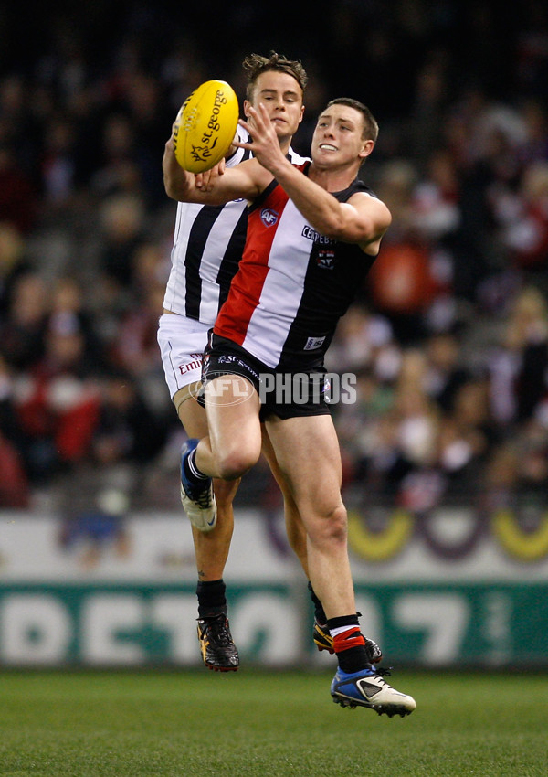 AFL 2011 Rd 21 - St Kilda v Collingwood - 239843