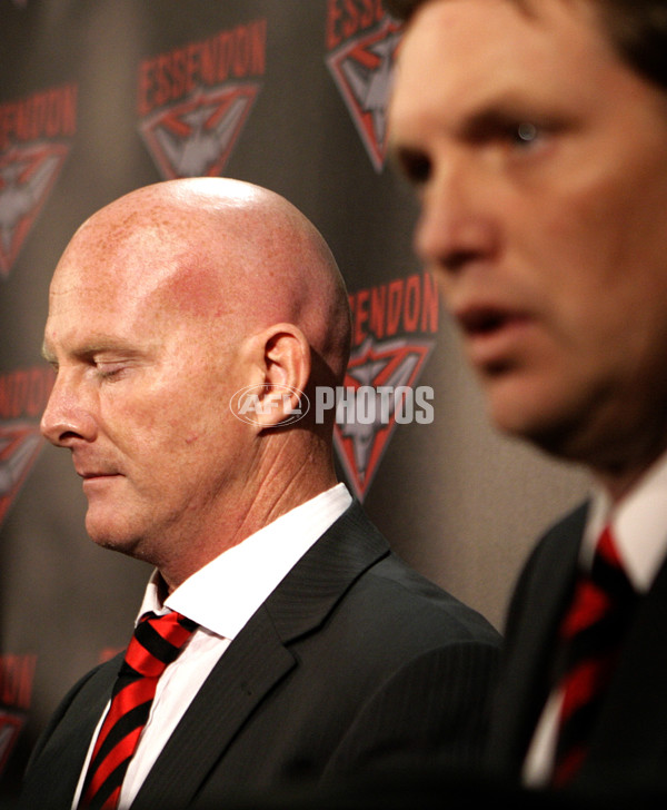 AFL 2011 Media - Essendon Presser 080911 - 242650