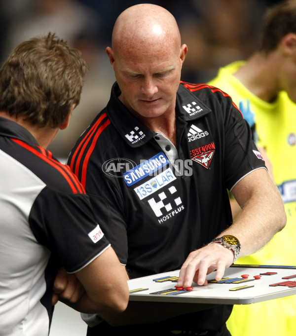 AFL 2011 Rd 01 - Essendon v Western Bulldogs - 242640