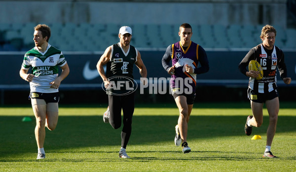AFL 2011 Training - Carlton 210611 - 234513