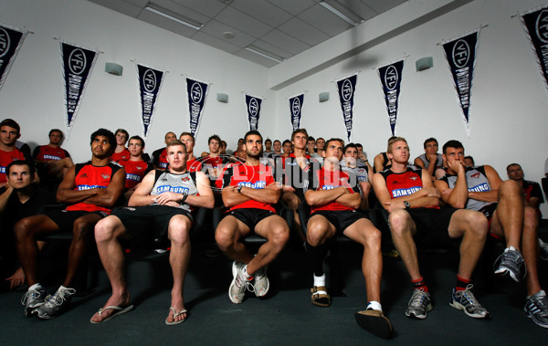 AFL 2010 Media - Essendon Players Watch ANZAC Documentary - 204184