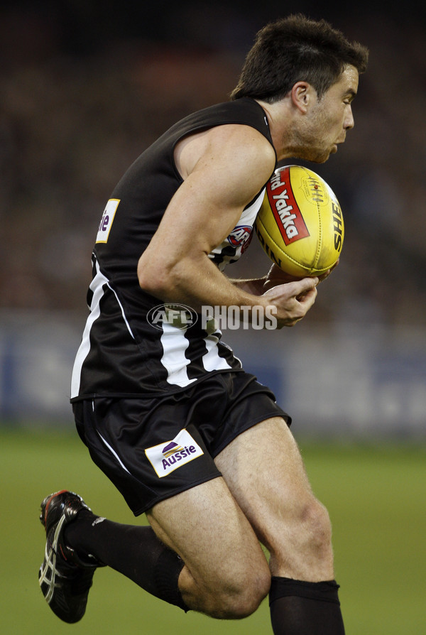 AFL 2010 Rd 07 - Collingwood v North Melbourne - 206970