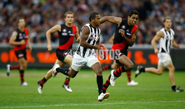 AFL 2009 Rd 05 - Essendon v Collingwood - 179716