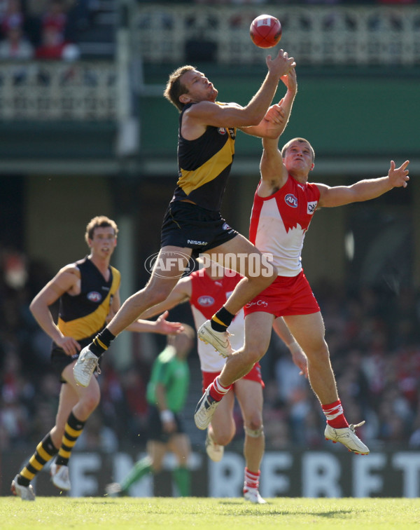 AFL 2009 Rd 06 - Sydney v Richmond - 180604