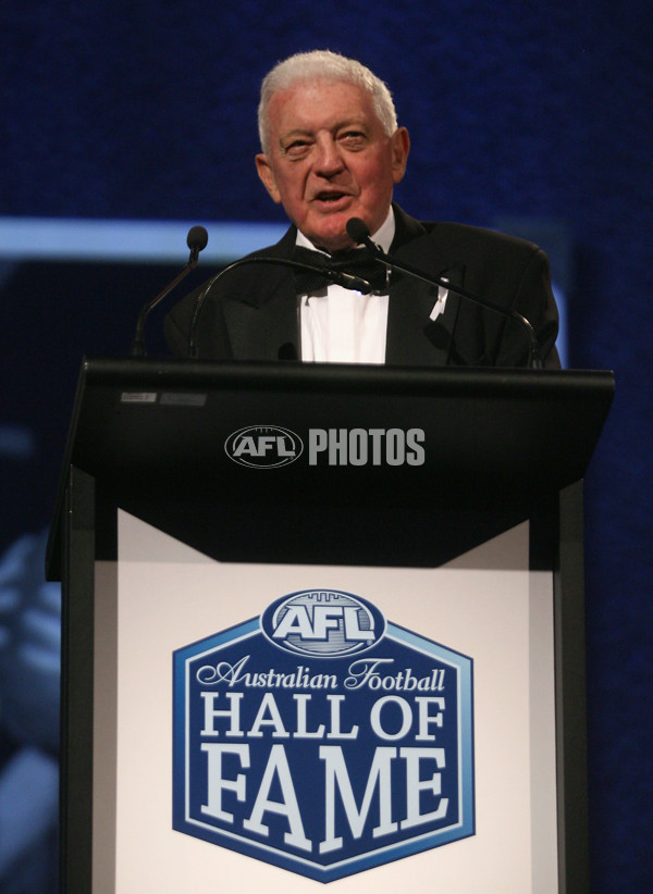 AFL 2010 Media - Hall of Fame Dinner - 209322