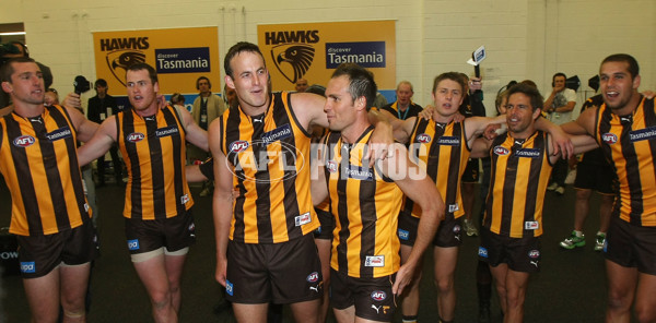 AFL 2011 Rd 02 - Hawthorn v Melbourne - 226679