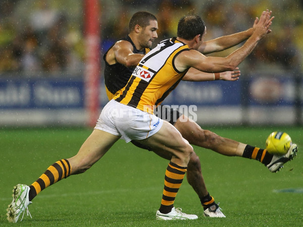 AFL 2011 Rd 03 - Richmond v Hawthorn - 227040