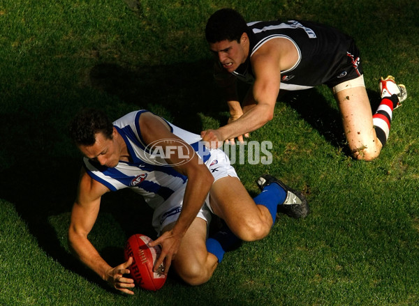 AFL 2009 Rd 21 - St Kilda v North Melbourne - 192710
