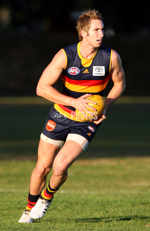AFL 2009 Media - Adelaide Training 010909 - 193414