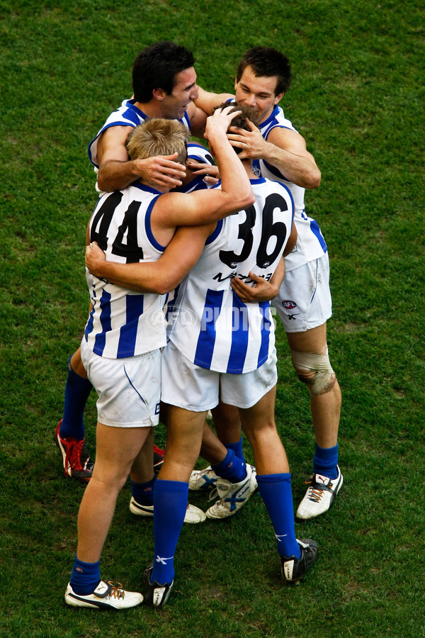 AFL 2009 Rd 21 - St Kilda v North Melbourne - 193948