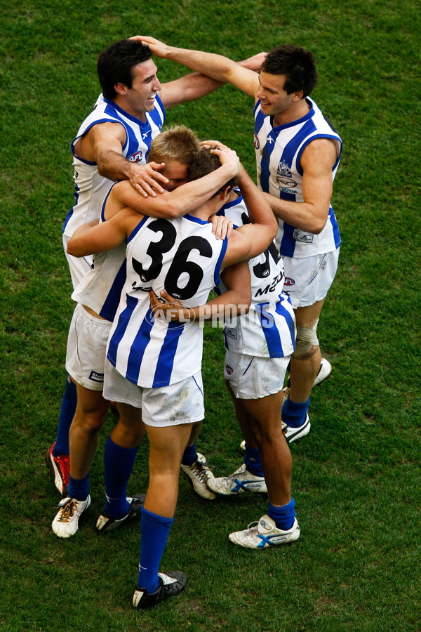 AFL 2009 Rd 21 - St Kilda v North Melbourne - 193949