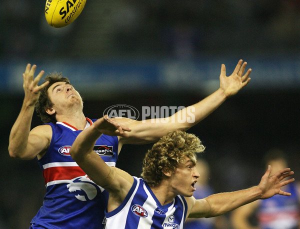 AFL 2008 Rd 09 - Western Bulldogs v North Melbourne - 144915
