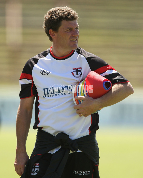 AFL 2008 Media - St Kilda Training Session 101208 - 166298