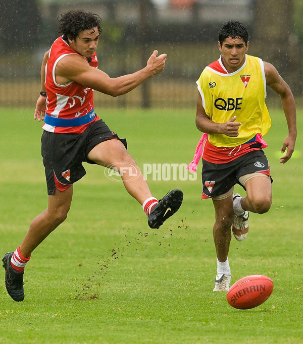 AFL 2009 Training - Sydney Training 181209 - 197096