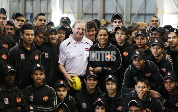 AFL 2010 Media - AFL Qantas Kickstart Camp 170810 - 215591