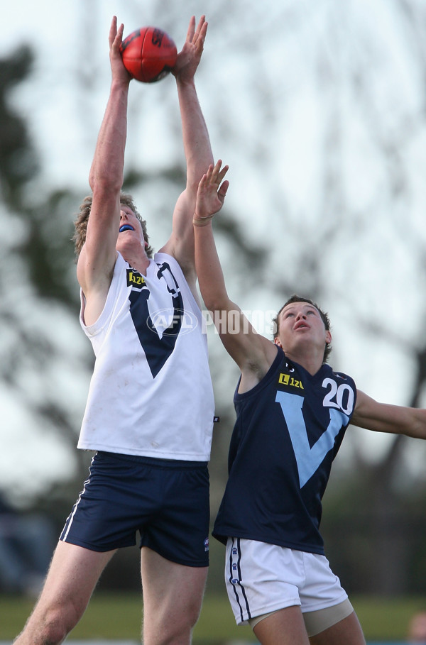 2007 NAB AFL Under 18 Championships - Vic Country v Vic Metro (LC) - 10686