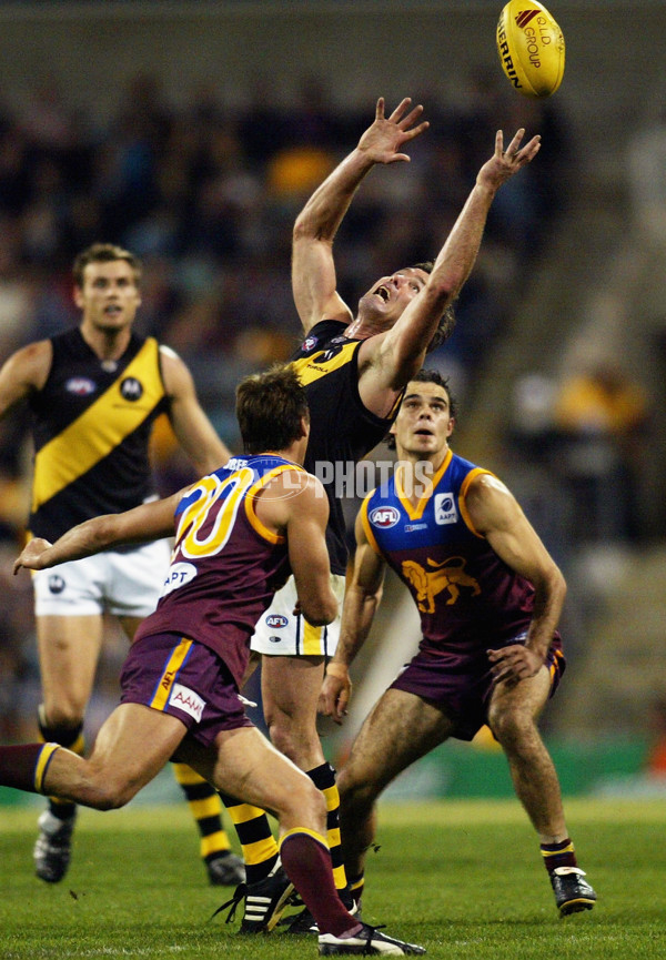 AFL 2004 Rd 14 - Brisbane Lions v Richmond - 114425