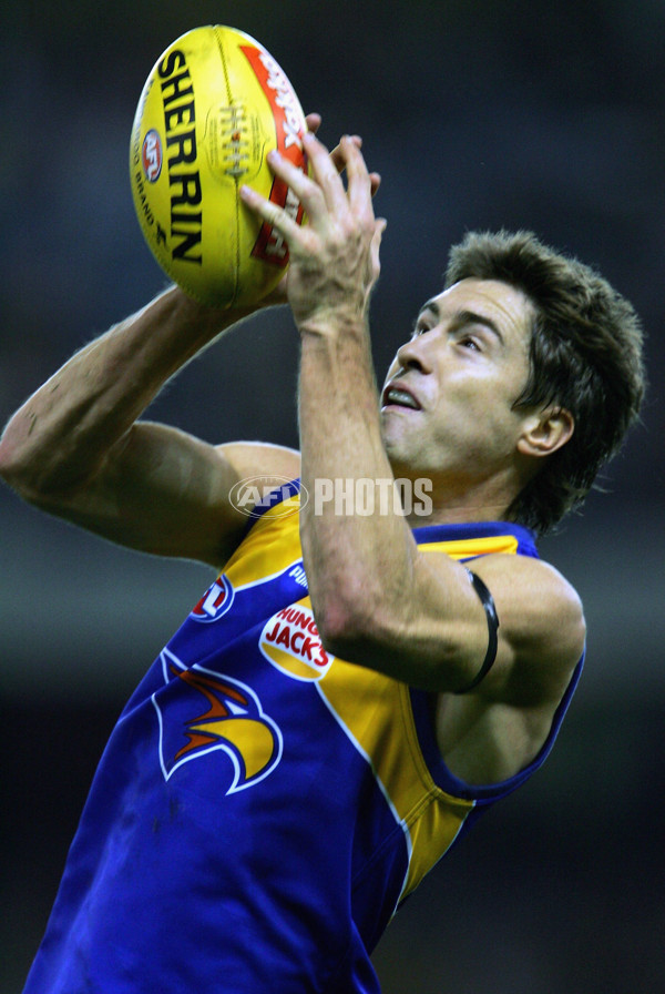 AFL 2004 Rd 11 - Collingwood v West Coast Eagles - 116750