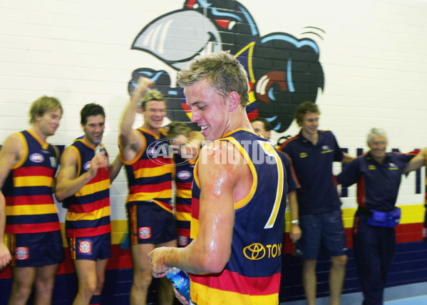 AFL 2005 Rd 3 - Adelaide v Port Adelaide - 175935