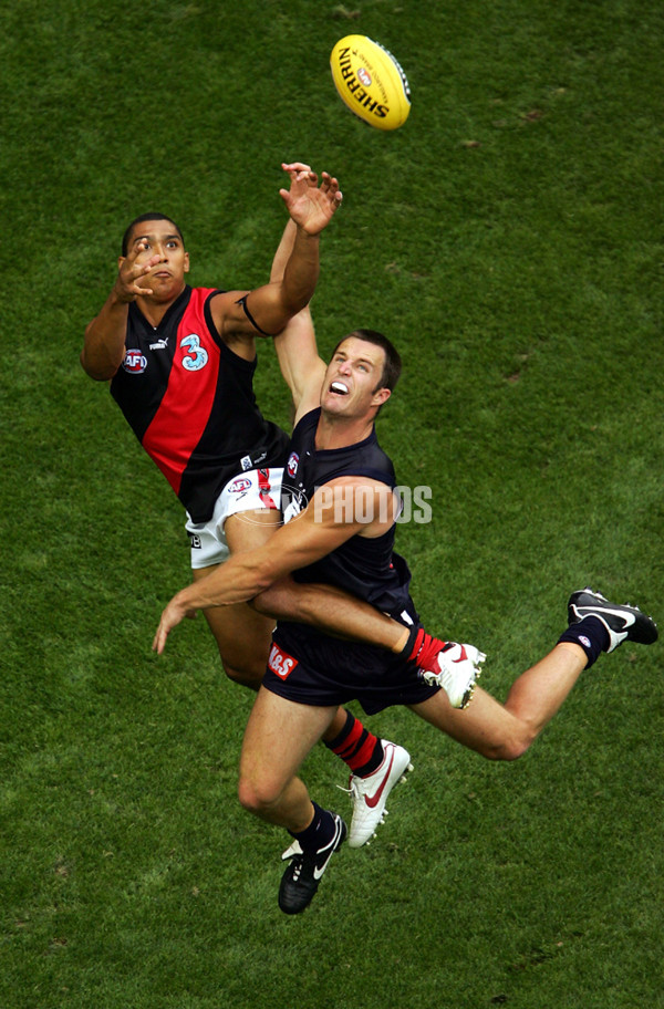 AFL 2005 Wizard Cup Rd 1 - Carlton v Essendon - 176182