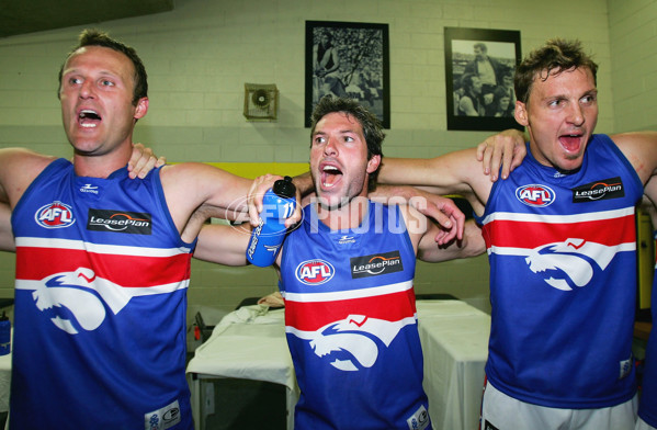 AFL 2005 Rd 1 - Collingwood v Western Bulldogs - 177288