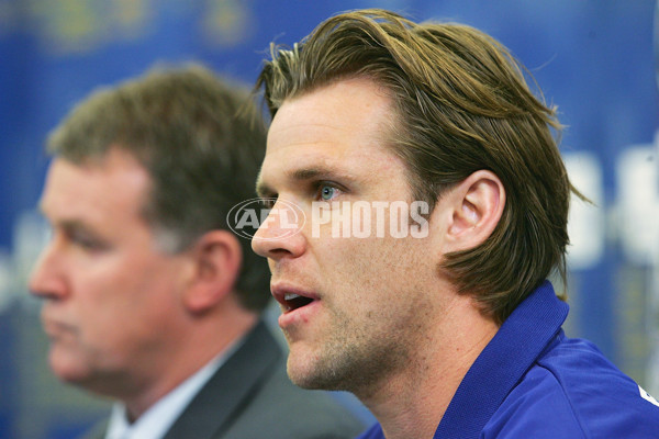 AFL 2005 Media - Leigh Colbert Retirement Announcement 080905 - 177471