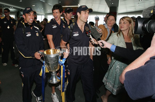 AFL 2006 Media - West Coast Eagles Premiership Arrival 011006 - 186029