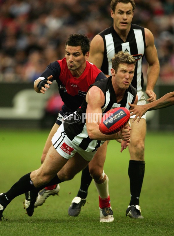 AFL 2006 Rd 11 - Melbourne v Collingwood - 186233