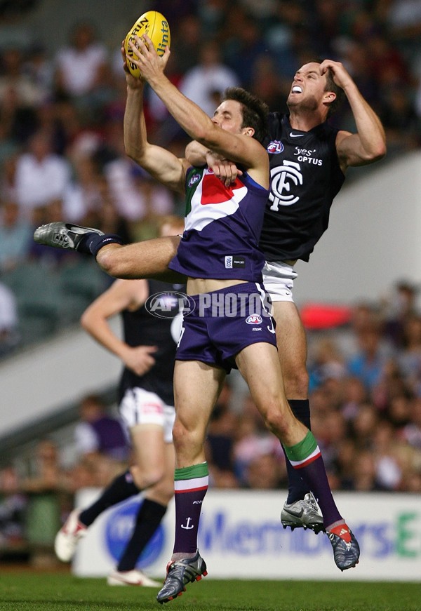 AFL 2006 Rd 2 - Fremantle v Carlton - 189184