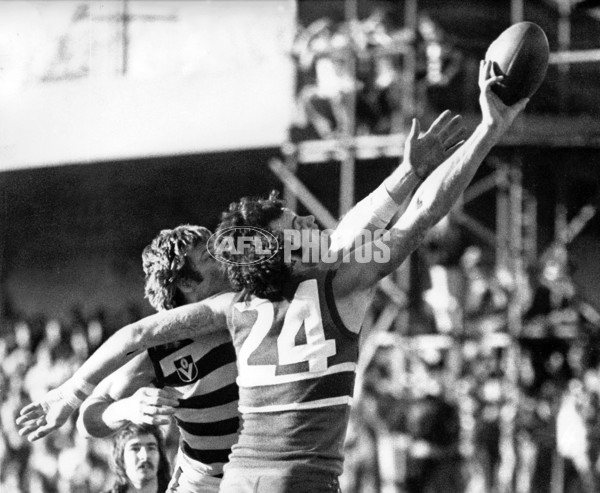 The Brownlow Book - Historic Images - 221067