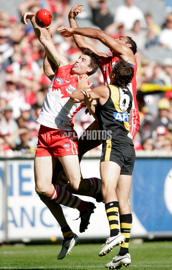 AFL Round 2 - Richmond v Sydney - 3943