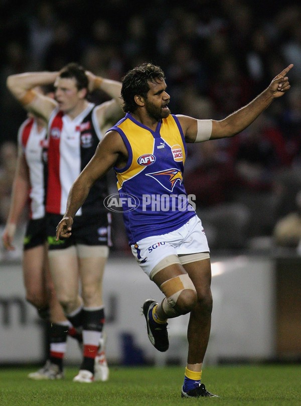 AFL 2006 Rd 18 - St Kilda v West Coast Eagles - 44271