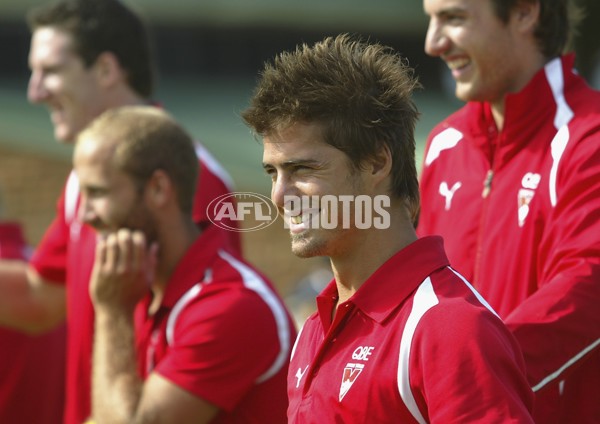 AFL 2006 Media - 2006 Sydney Swans Community Camp - 45910