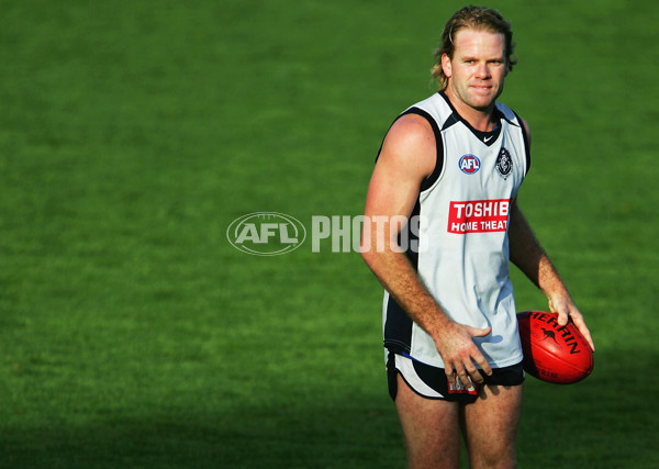 AFL 2005 Media - Carlton Training 120405 - 49411