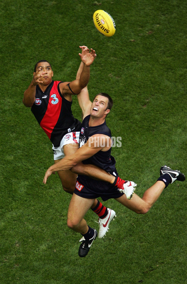 AFL 2005 Wizard Cup Rd 1 - Carlton v Essendon - 50915