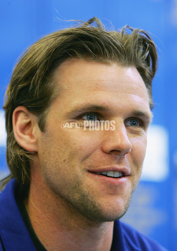 AFL 2005 Media - Leigh Colbert Retirement Announcement 080905 - 55956