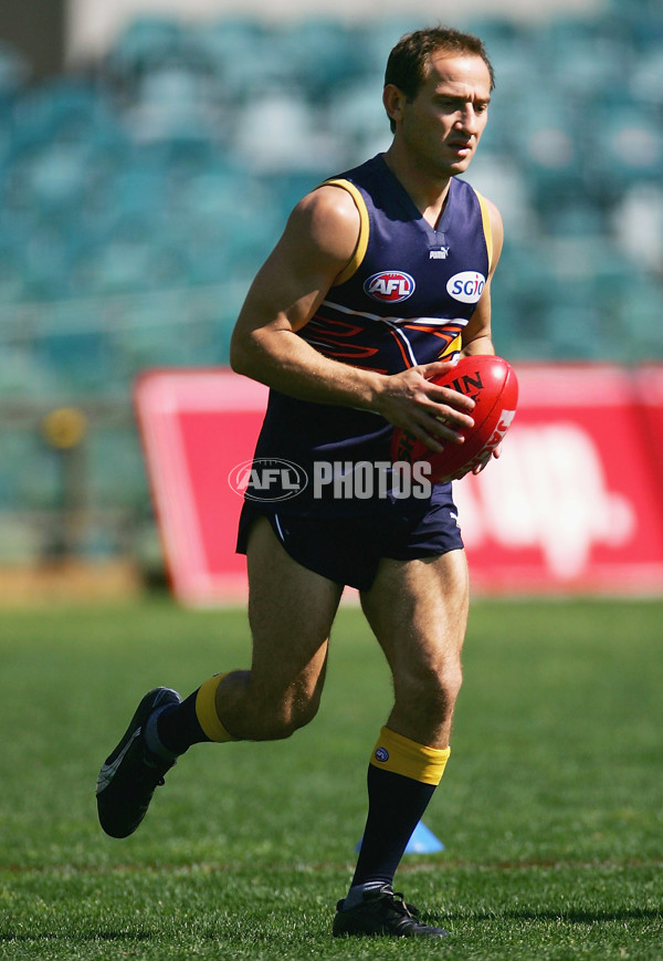 AFL 2005 Media - West Coast Training 190905 - 61550
