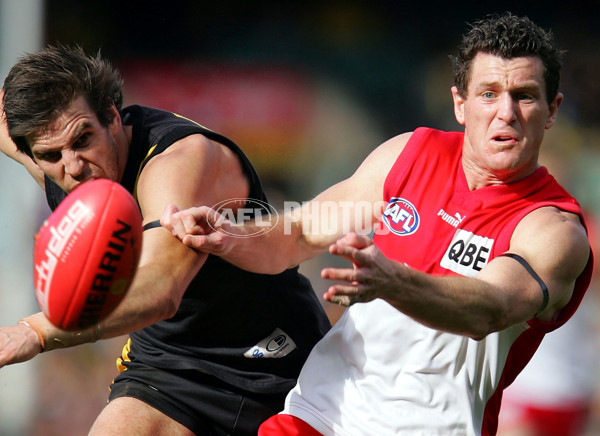 AFL 2004 Rd 22 - Richmond v Sydney - 116412