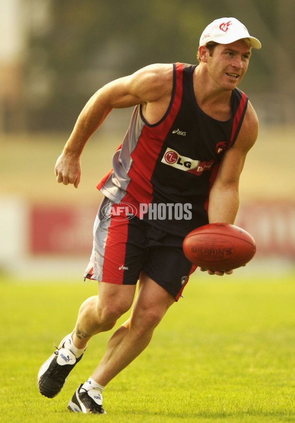 AFL 2003 Media - Melbourne Training 130103 - 118794