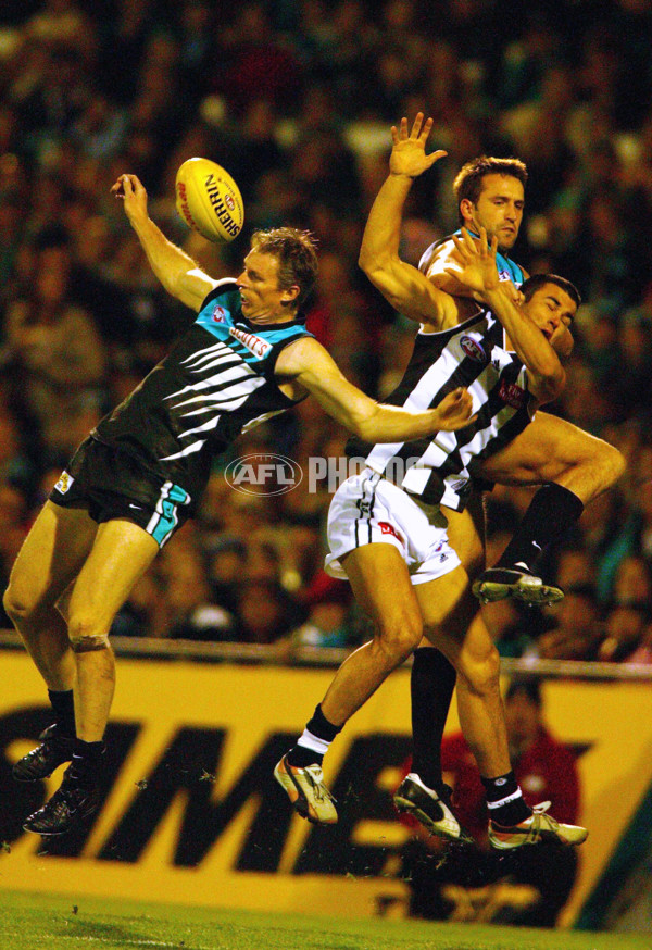 AFL 2003 Rd 10 - Port Adelaide v Collingwood - 124485
