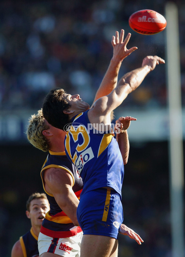AFL 2003 Rd 19 - West Coast v Adelaide - 121805