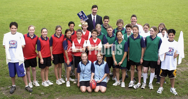 AFL 2003 Media - AFL Sport Education Program Launch 140503 - 128600