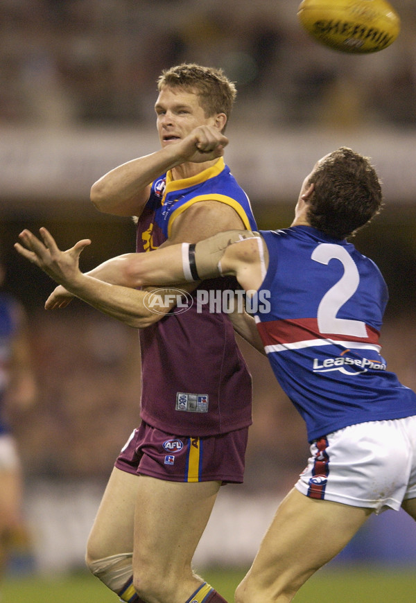 AFL 2002 Rd 19 - Brisbane v Western Bulldogs - 130970