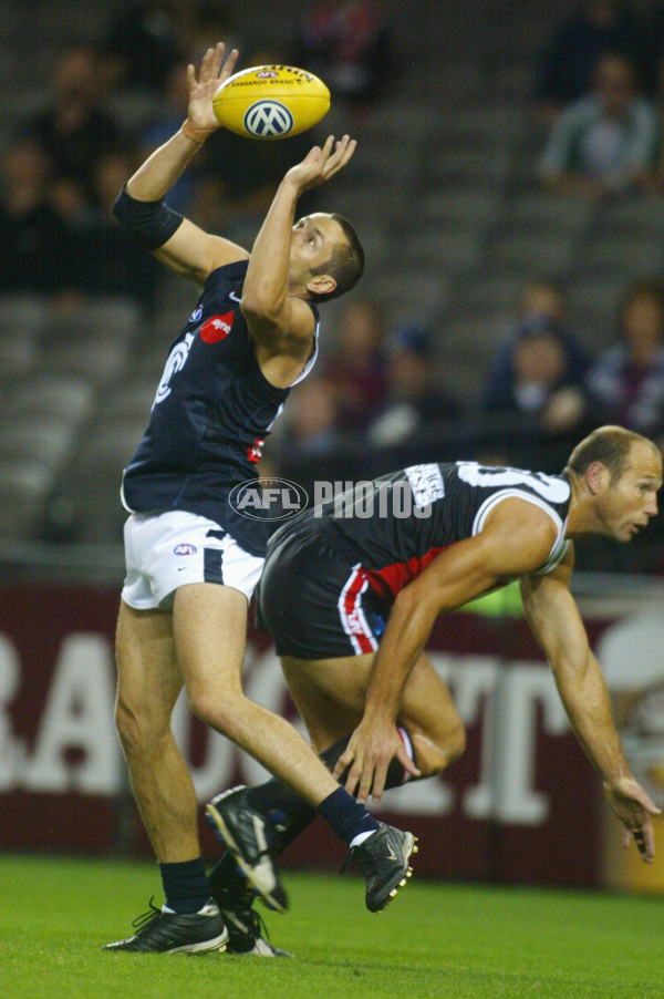 AFL 2002 Rd 1 - St Kilda v Carlton - 131490