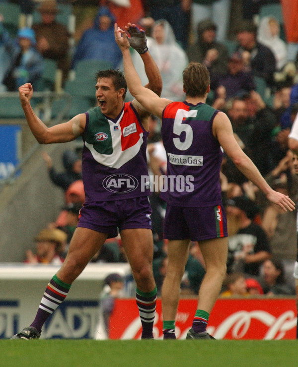 AFL 2002 Rd 10 - Fremantle v Carlton - 132682