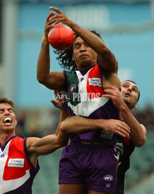 AFL 2002 Rd 10 - Fremantle v Carlton - 132694