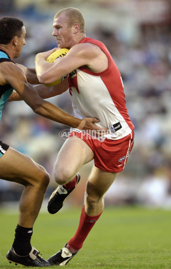 AFL 2002 Wizard Cup Semi Final - Port Adelaide v Sydney - 135522