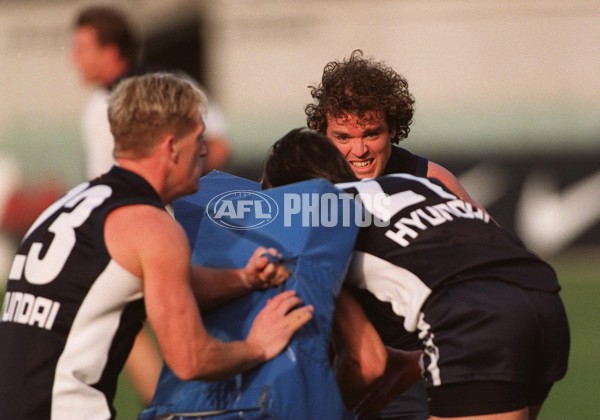 AFL 2002 Media - Carlton Training 160999 - 137268
